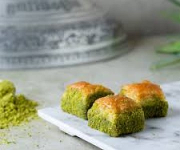 Fıstıklı Dürüm Baklava